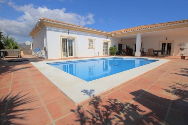 7 Zimmer Villa zu verkaufen in La Cala de Mijas, Mijas mit Pool Garage - 1.250.000 € (Ref: 9453612)