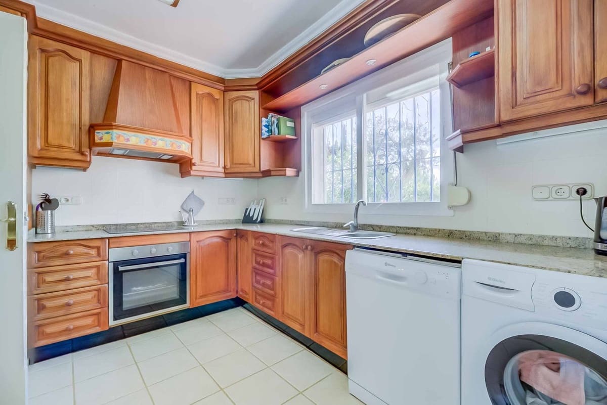 4 camera da letto Villa in vendita in Mijas con piscina garage - 899.000 € (Rif: 9453695)