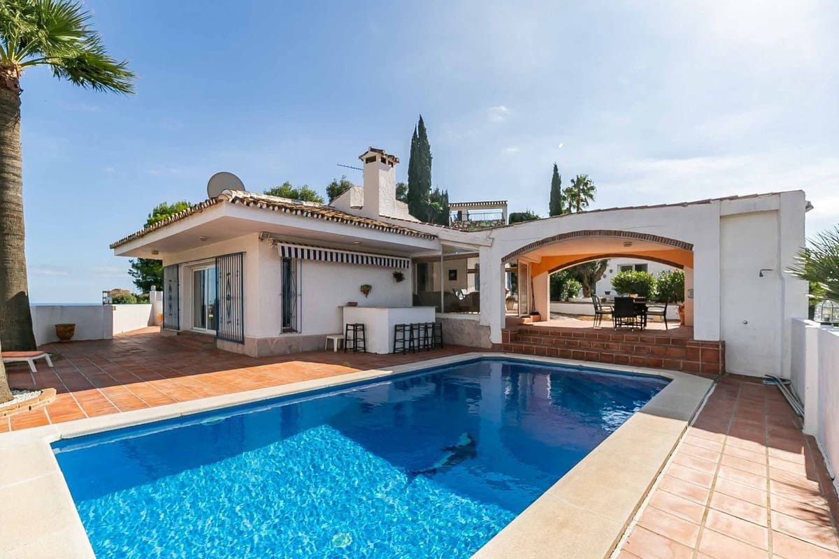 4 camera da letto Villa in vendita in Mijas con piscina garage - 899.000 € (Rif: 9453695)