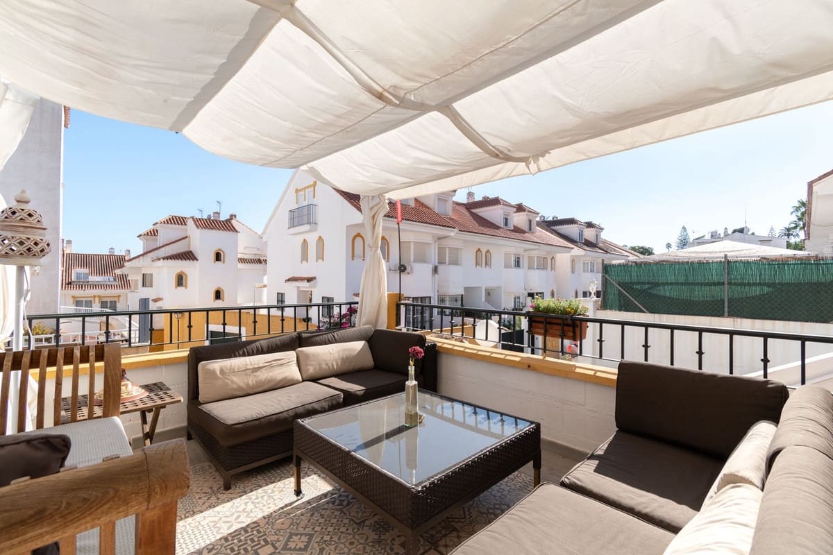 4 quarto Casa em Banda para venda em Mijas com piscina garagem - 529 000 € (Ref: 9453696)