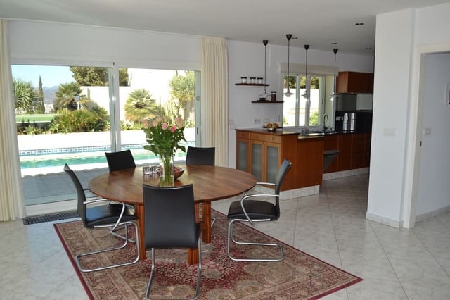 3 quarto Moradia para venda em Mijas com piscina garagem - 1 499 000 € (Ref: 9454771)