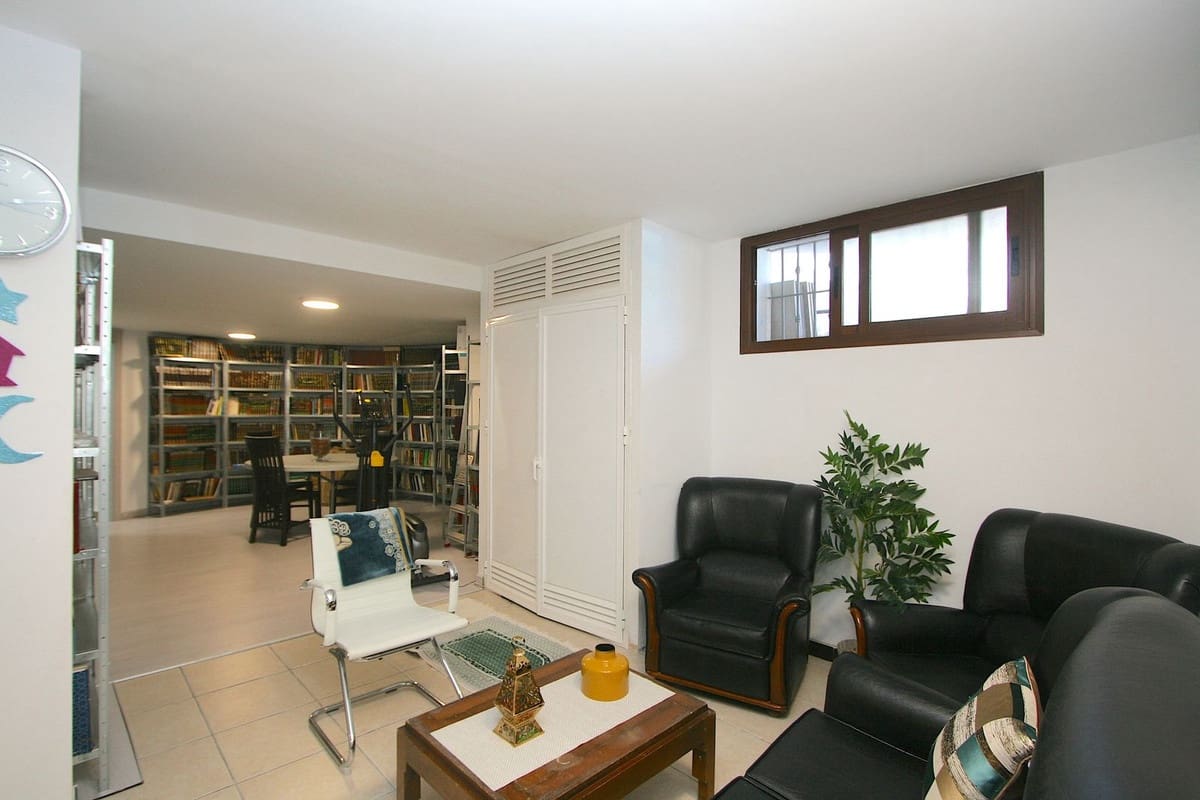 8 Zimmer Villa zu verkaufen in Mijas mit Pool Garage - 1.590.750 € (Ref: 9458432)