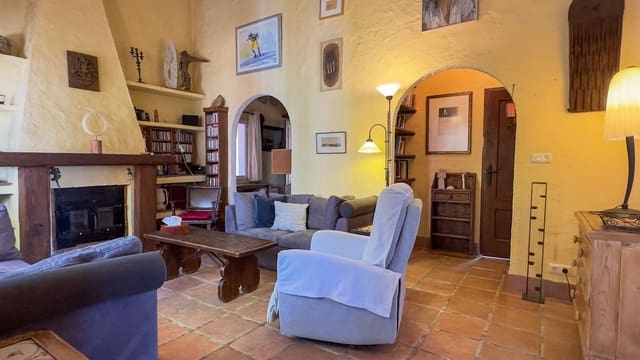 3 quarto Quinta/Casa Rural para venda em Alhaurín el Grande com piscina garagem - 680 000 € (Ref: 9470722)