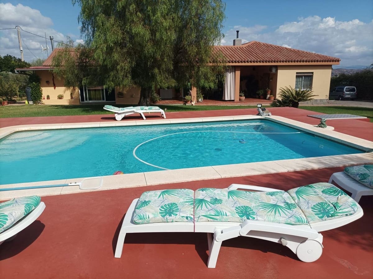 4 Zimmer Finca/Landgut zu verkaufen in Alhaurin el Grande mit Pool - 76.500 € (Ref: 9471008)