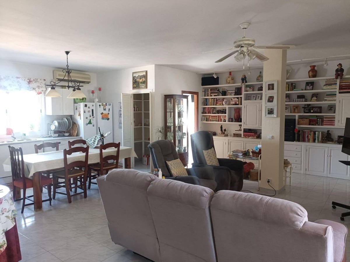 4 Zimmer Finca/Landgut zu verkaufen in Alhaurin el Grande mit Pool - 76.500 € (Ref: 9471008)