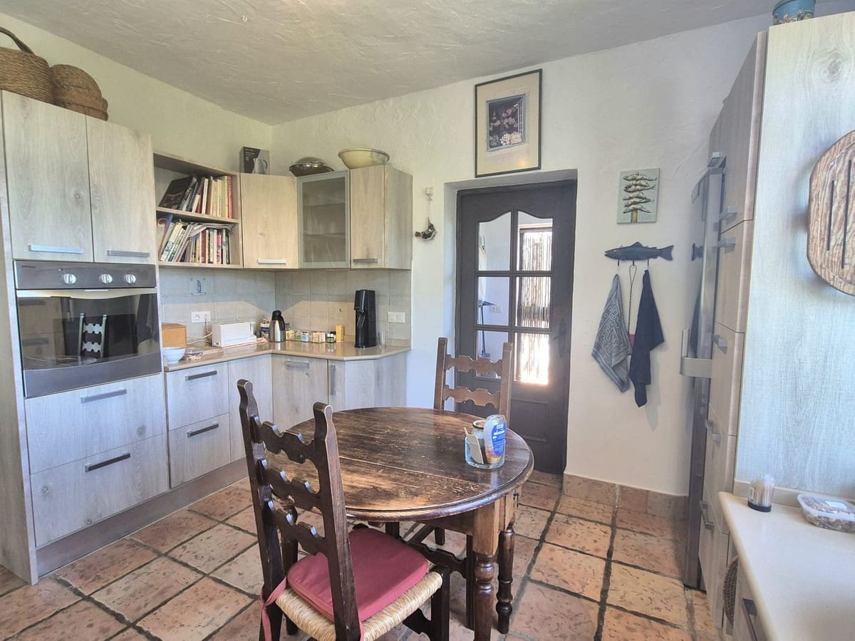 3 sovrum Finca/Hus på landet till salu i Alhaurin el Grande med pool garage - 680 000 € (Ref: 9471009)