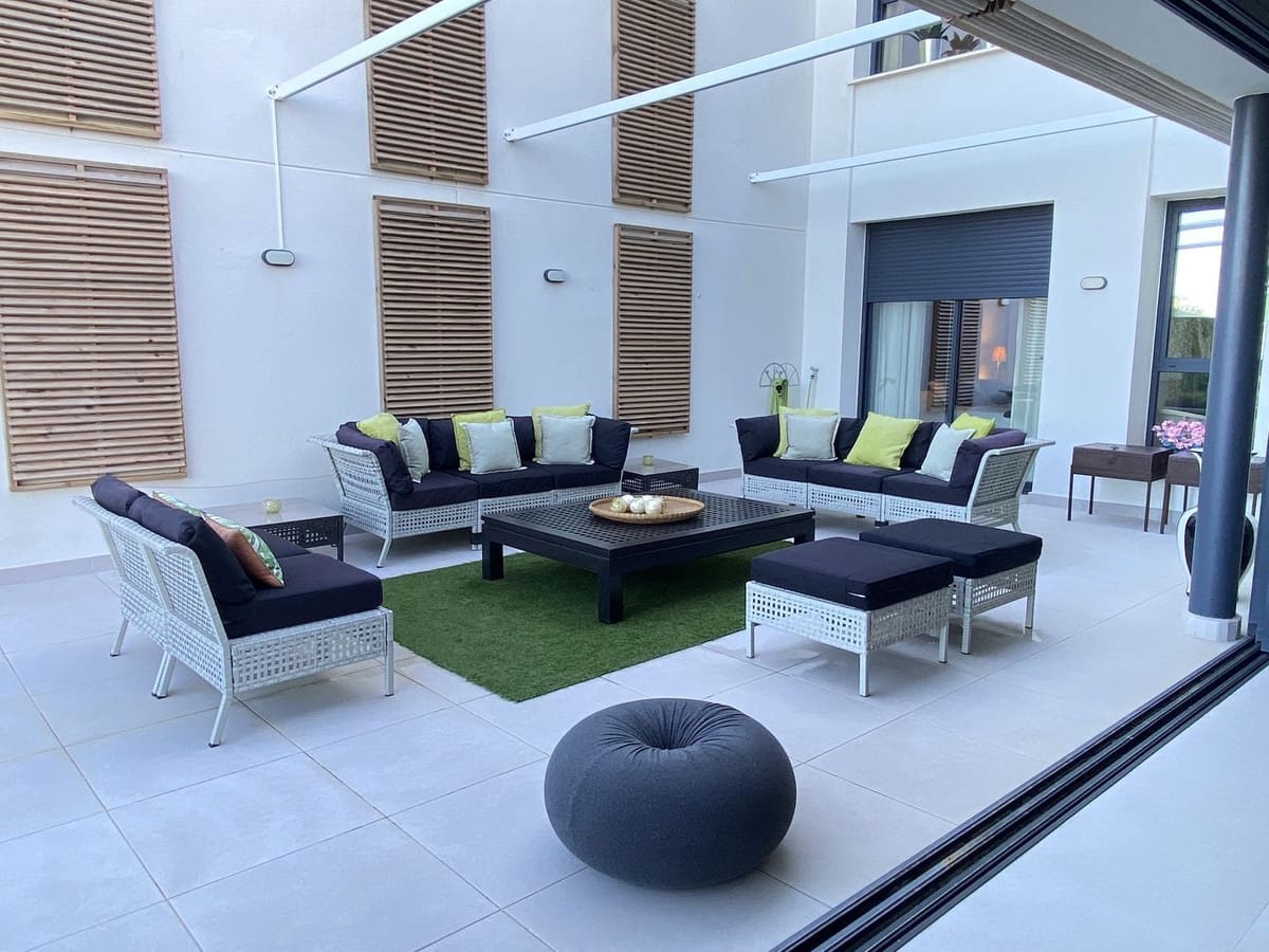 3 soveværelse Lejlighed til salg i Bahia de Casares med swimmingpool garage - € 1.195.000 (Ref: 9471628)