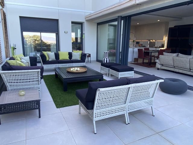 3 soveværelse Lejlighed til salg i Bahia de Casares, Casares med swimmingpool garage - € 1.195.000 (Ref: 9471628)