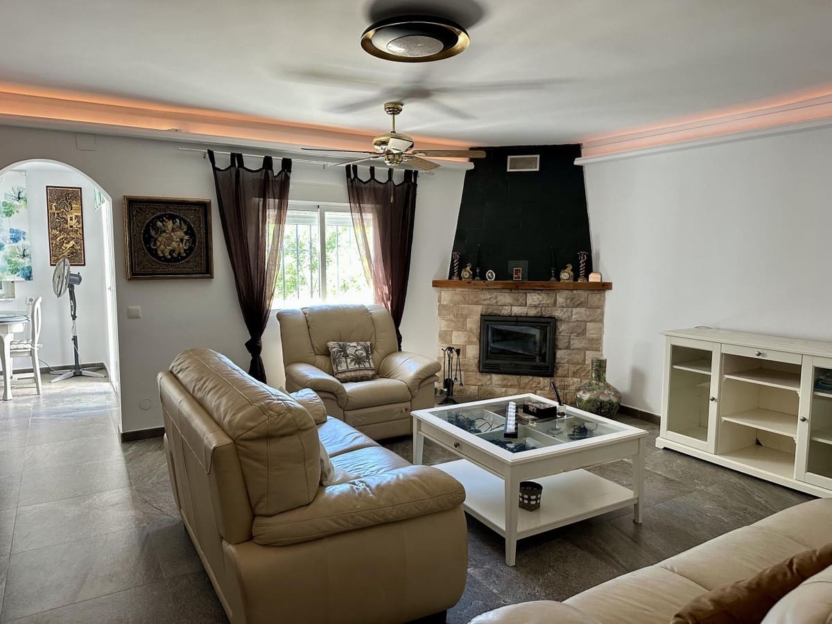 3 chambre Maison de Ville à vendre à Manilva avec piscine - 253 000 € (Ref: 9473276)