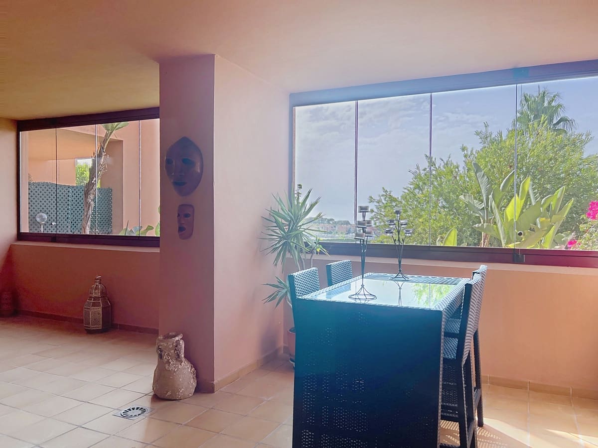 2 bedroom Apartment for sale in Manilva with pool - € 359,000 (Ref: 9473354)