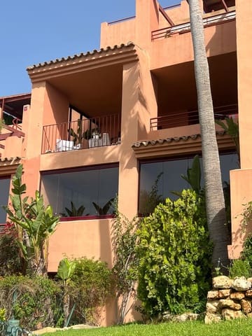 2 bedroom Apartment for sale in Manilva with pool - € 359,000 (Ref: 9473354)