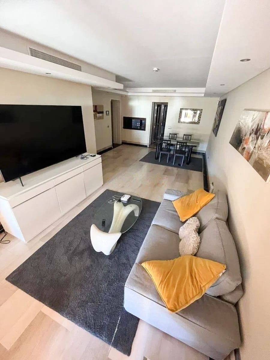 2 sypialnia Apartament na sprzedaż w New Golden Mile z basenem garażem - 570 000 € (Ref: 9474607)