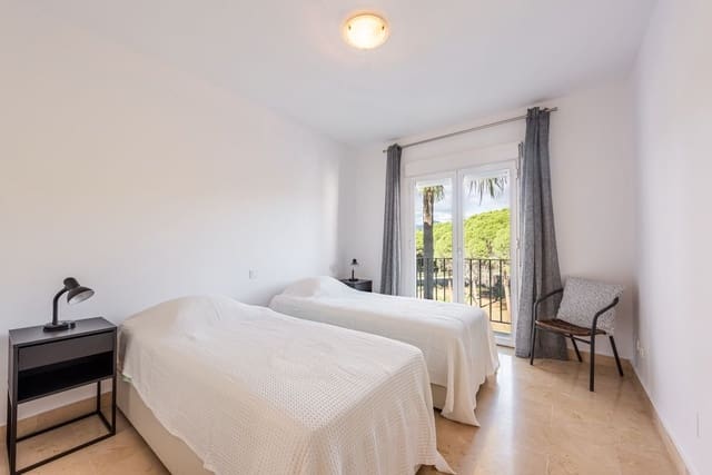 2 chambre Appartement à vendre à Estepona avec piscine - 498 000 € (Ref: 9475008)