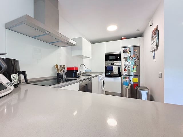 3 sovrum Lägenhet till salu i Bahia de Casares, Casares med pool garage - 539 000 € (Ref: 9475019)