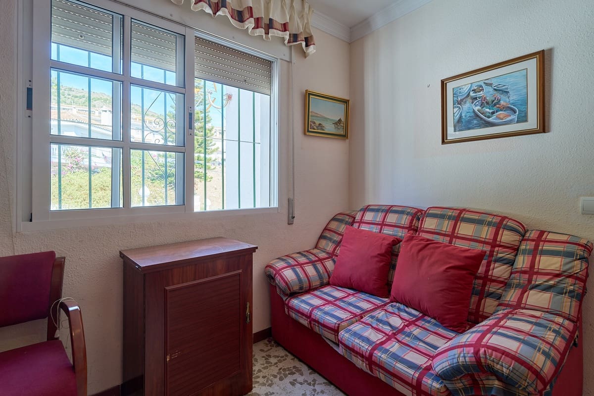 Chalet de 5 habitaciones en Benalmádena en venta con piscina - 645.000 € (Ref: 9479463)