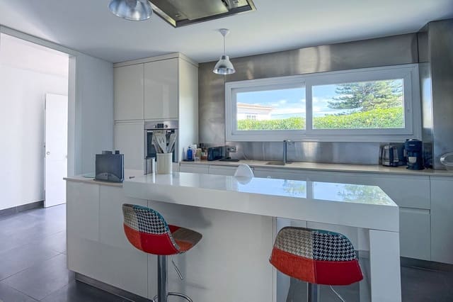 3 slaapkamer Villa te koop in El Faro, Mijas met zwembad garage - € 995.000 (Ref: 9480723)