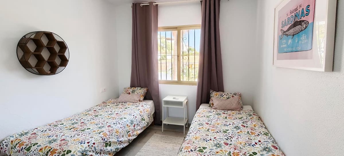 4 soveværelse Villa til salg i Torreblanca del Sur med swimmingpool garage - € 649.000 (Ref: 9482176)