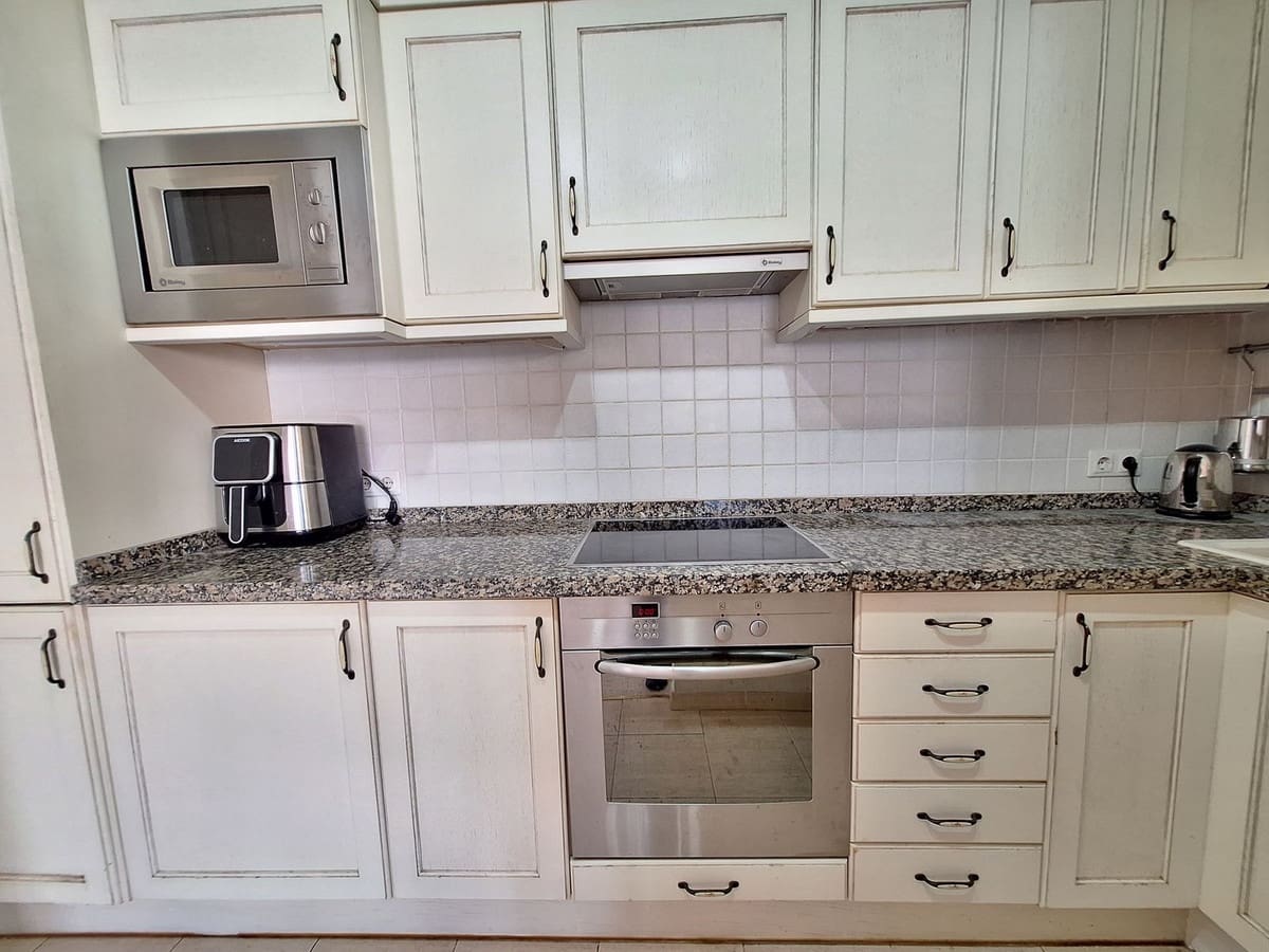 Casa de 2 habitaciones en Atalaya-Isdabe en venta con piscina - 310.000 € (Ref: 9483202)