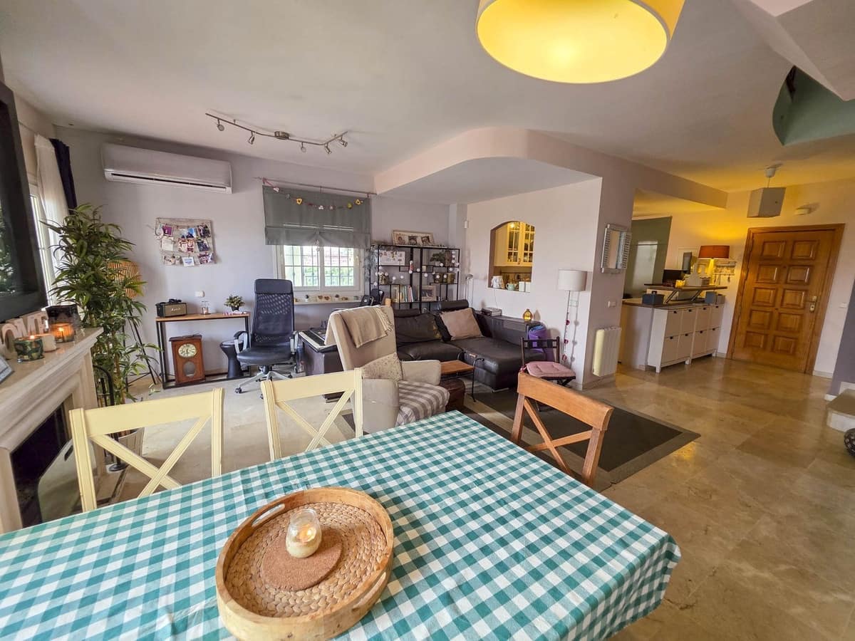 3 bedroom Townhouse for sale in Manilva with pool garage - € 340,000 (Ref: 9483603)