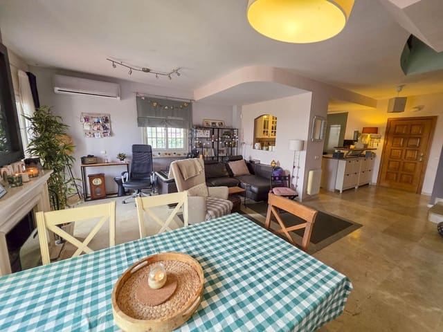 3 Zimmer Haus zu verkaufen in Manilva mit Pool Garage - 340.000 € (Ref: 9483603)