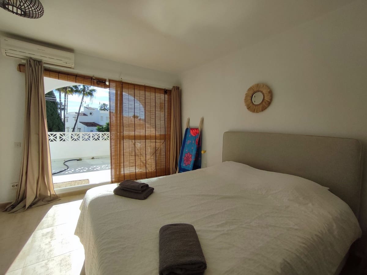 3 bedroom Townhouse for sale in Manilva with pool garage - € 299,000 (Ref: 9483604)