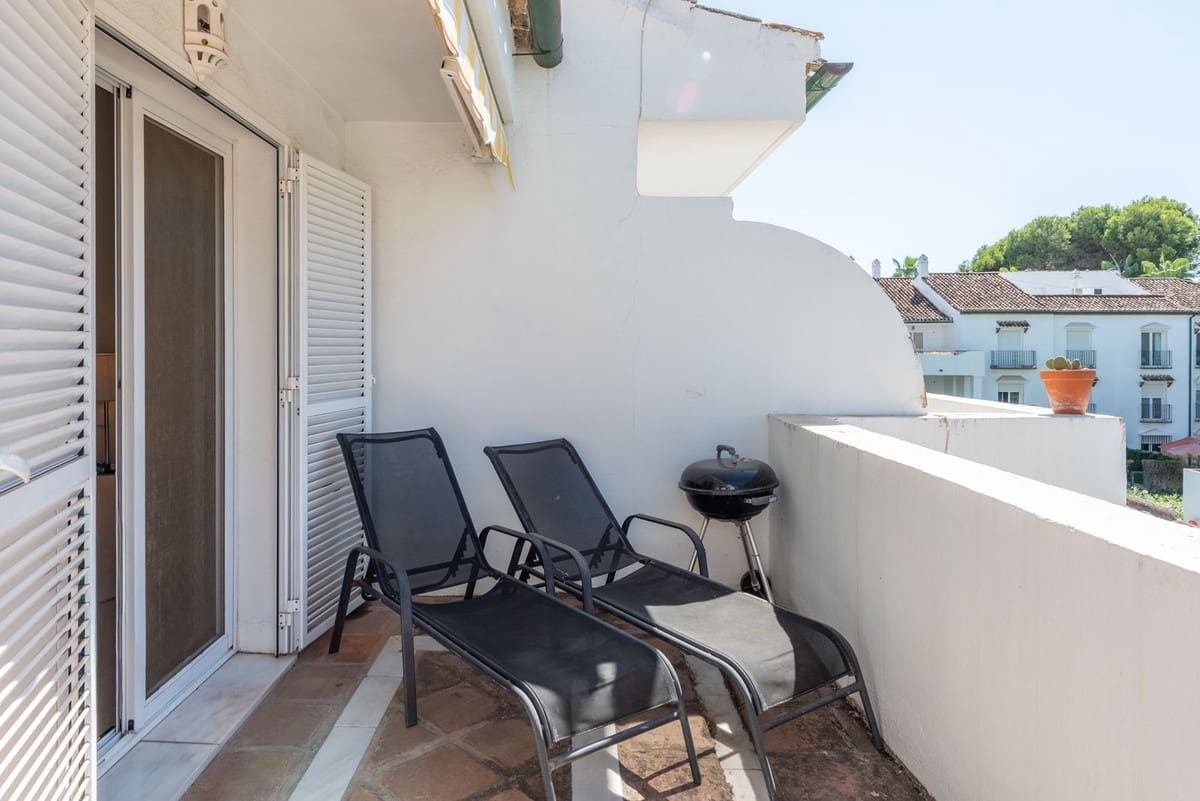 2 chambre Appartement à vendre à Estepona avec piscine - 465 000 € (Ref: 9486873)