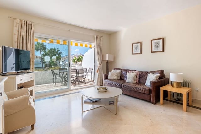2 chambre Appartement à vendre à Estepona avec piscine - 465 000 € (Ref: 9486873)