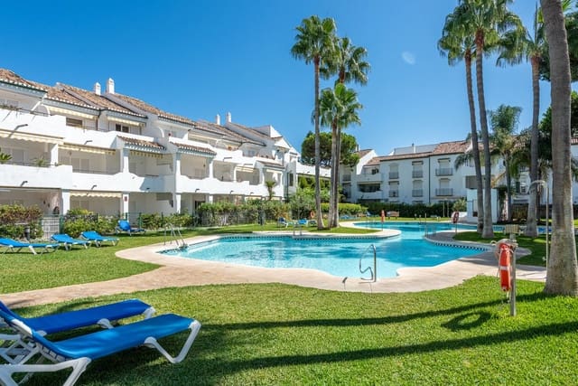 2 chambre Appartement à vendre à Estepona avec piscine - 465 000 € (Ref: 9486873)