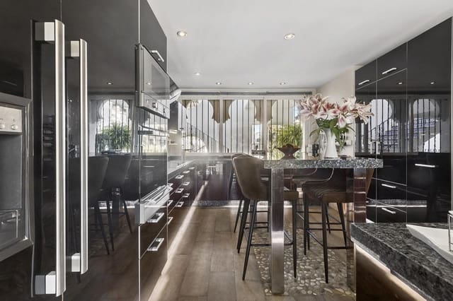 3 soverom Leilighet til salgs i Atalaya-Isdabe, Estepona med svømmebasseng - € 1 200 000 (Ref: 9487172)