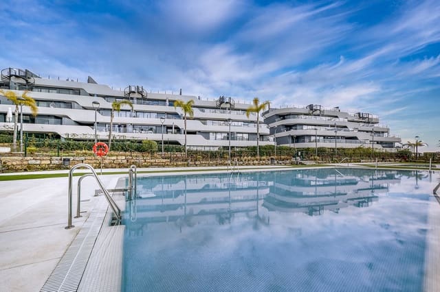 2 Zimmer Apartment zu verkaufen in Selwo, Estepona mit Pool Garage - 450.000 € (Ref: 9497944)
