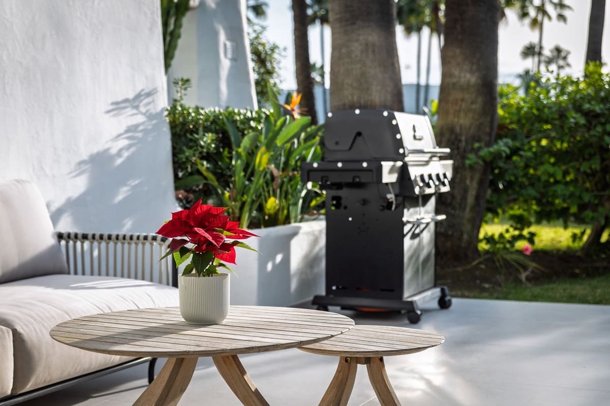 3 sovrum Hus till salu i Costalita med pool garage - 1 095 000 € (Ref: 9500276)