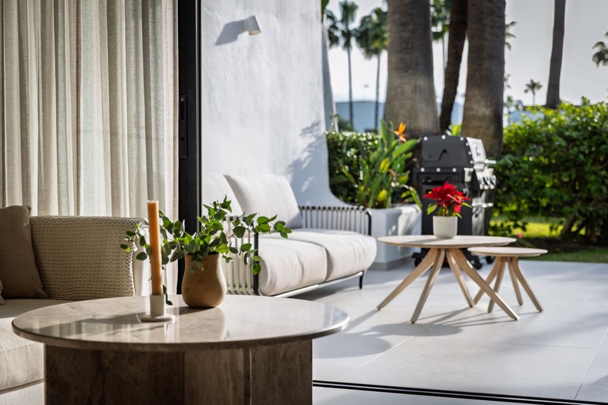 3 sovrum Hus till salu i Costalita med pool garage - 1 095 000 € (Ref: 9500276)