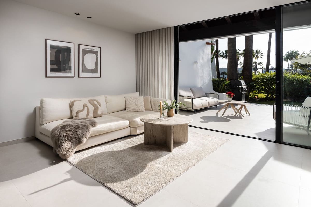 3 sovrum Hus till salu i Costalita med pool garage - 1 095 000 € (Ref: 9500276)