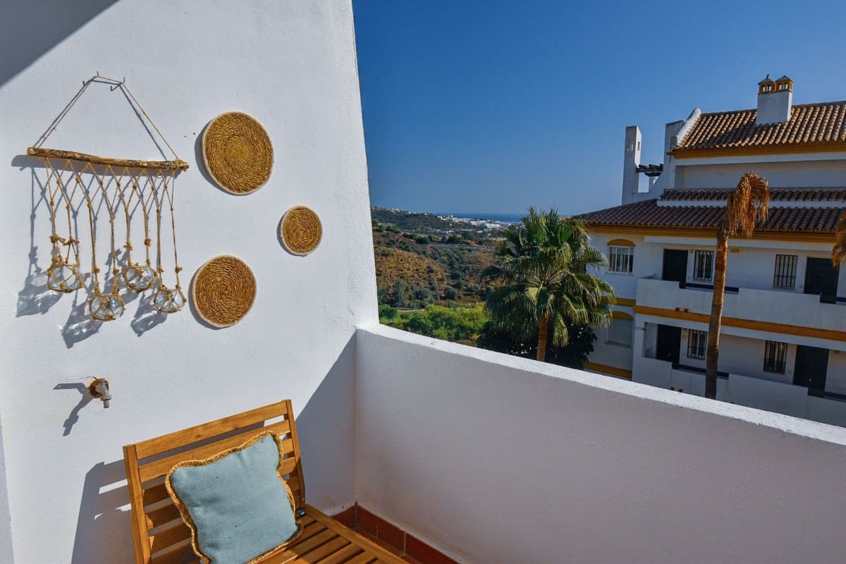 2 makuuhuone Huoneisto myytävänä paikassa La Cala de Mijas mukana uima-altaan 
autotalli - 275 000 € (Ref: 9521681)