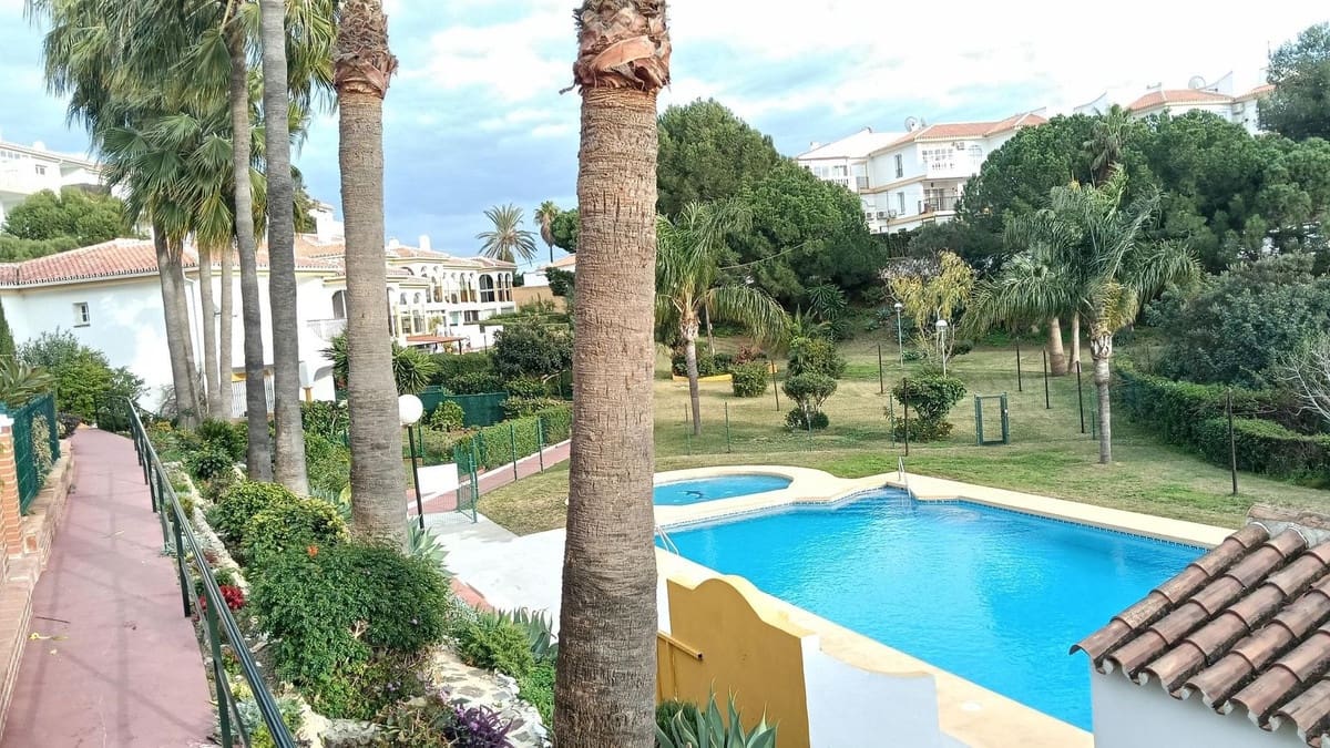 2 camera da letto Appartamento in vendita in El Faro con piscina garage - 269.000 € (Rif: 9521682)