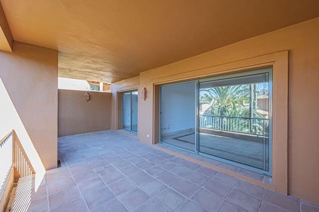 2 sypialnia Apartament na sprzedaż w Atalaya-Isdabe, Estepona z basenem garażem - 420 000 € (Ref: 9522780)