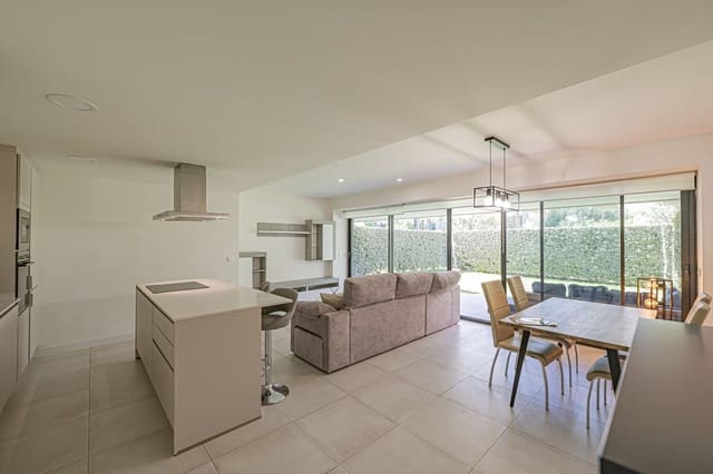 3 slaapkamer Appartement te koop in Selwo, Estepona met zwembad garage - € 530.000 (Ref: 9523091)