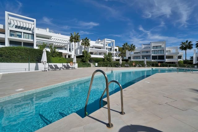 3 bedroom Apartment for sale in Estepona with pool - € 895,000 (Ref: 9525525)