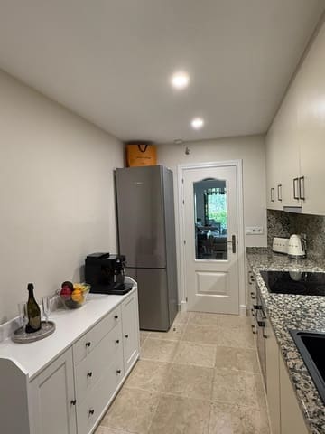 2 chambre Appartement à vendre à Estepona avec piscine - 500 000 € (Ref: 9525526)