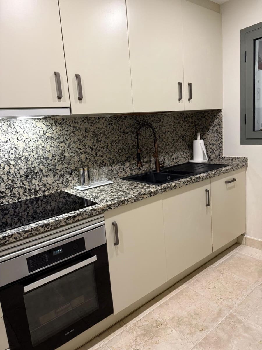 2 chambre Appartement à vendre à Estepona avec piscine - 500 000 € (Ref: 9525526)