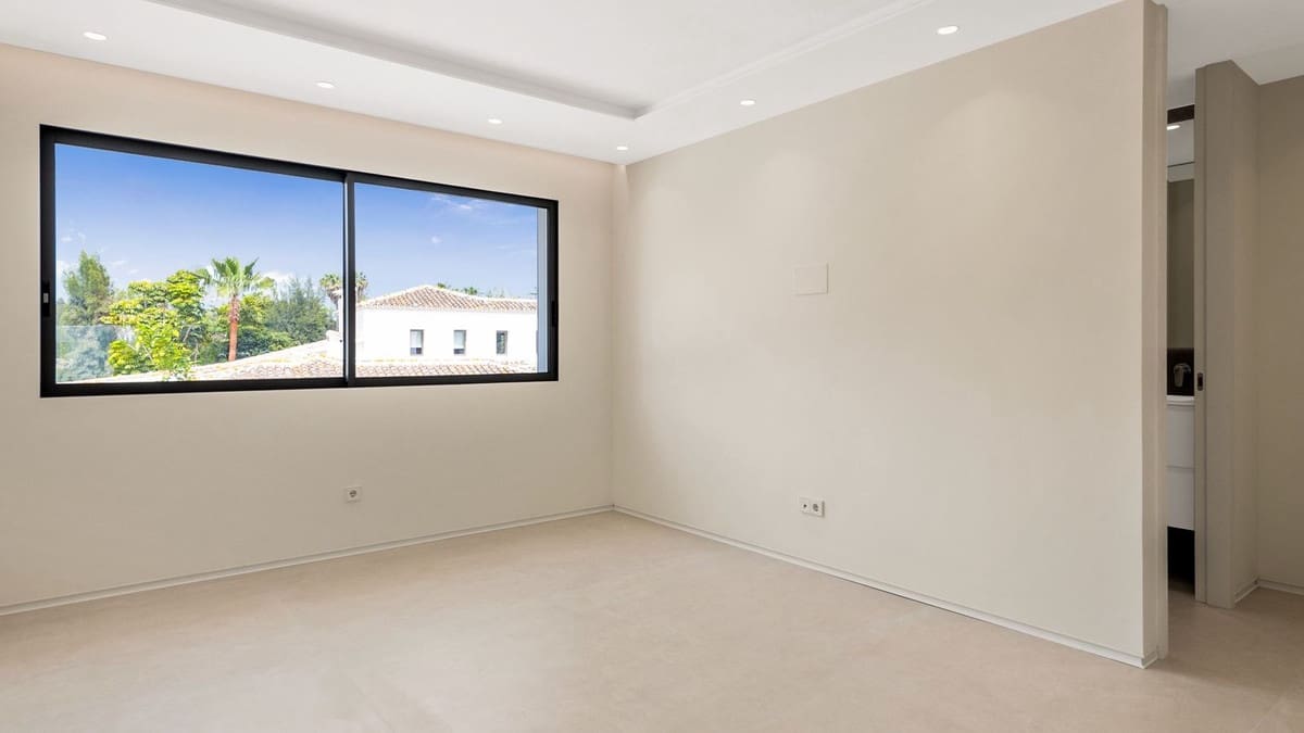 6 chambre Villa/Maison à vendre à Guadalmina avec piscine garage - 3 250 000 € (Ref: 9528705)