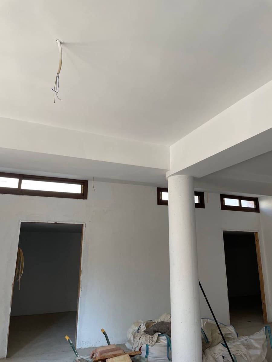 4 makuuhuone Huvila myytävänä paikassa San Pedro de Alcantara mukana uima-altaan 
autotalli - 1 450 000 € (Ref: 9532788)