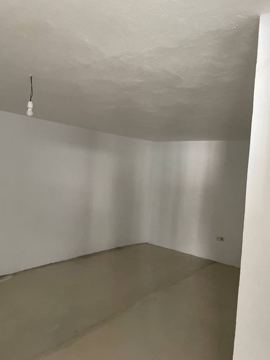 4 makuuhuone Huvila myytävänä paikassa San Pedro de Alcantara mukana uima-altaan 
autotalli - 1 450 000 € (Ref: 9532788)