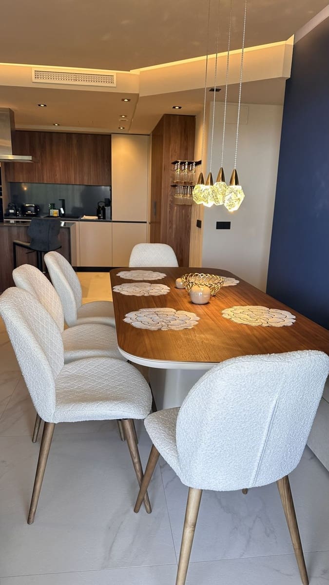 3 quarto Apartamento para venda em San Pedro de Alcantara com piscina - 1 075 000 € (Ref: 9532789)