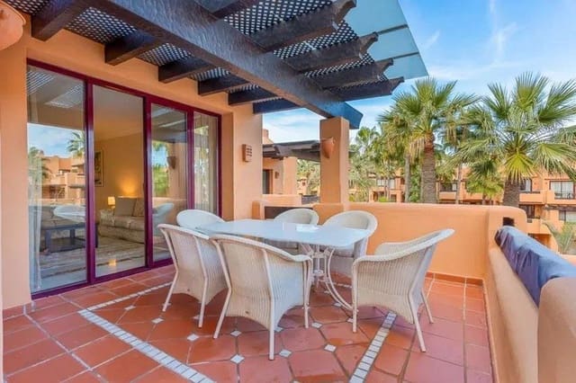 2 sovrum Lägenhet till salu i San Pedro de Alcantara, Marbella med pool garage - 880 000 € (Ref: 9532790)