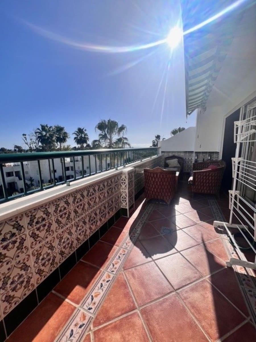 2 soveværelse Penthouse til salg i San Pedro de Alcantara med swimmingpool garage - € 435.000 (Ref: 9532792)