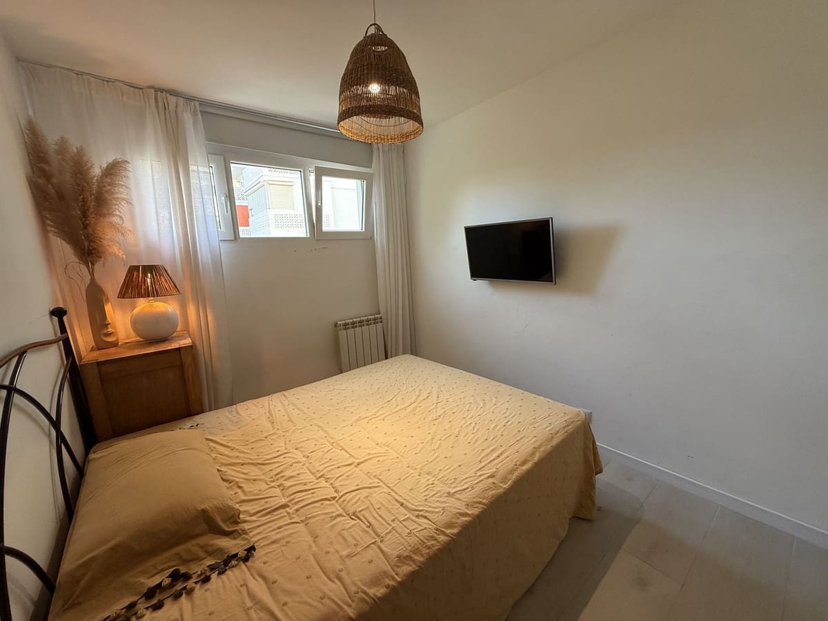 3 slaapkamer Appartement te koop in Estepona met zwembad - € 275.000 (Ref: 9537366)