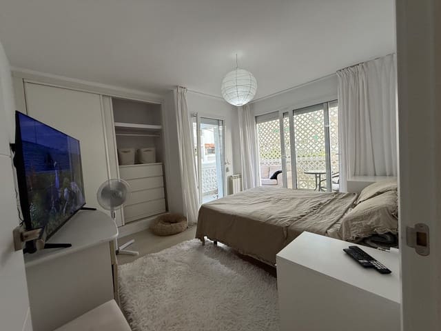 3 slaapkamer Appartement te koop in Estepona met zwembad - € 275.000 (Ref: 9537366)