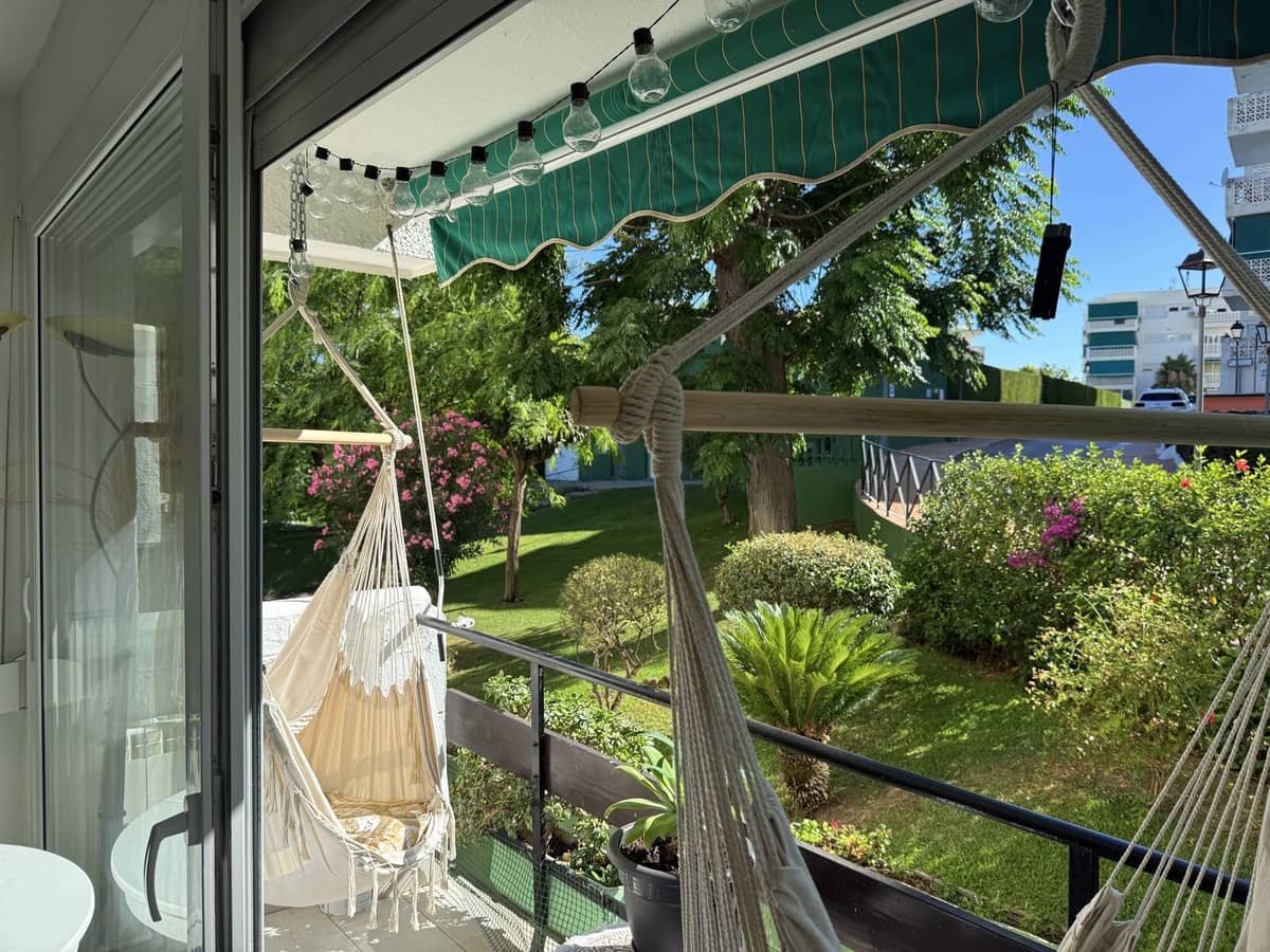 3 slaapkamer Appartement te koop in Estepona met zwembad - € 275.000 (Ref: 9537366)