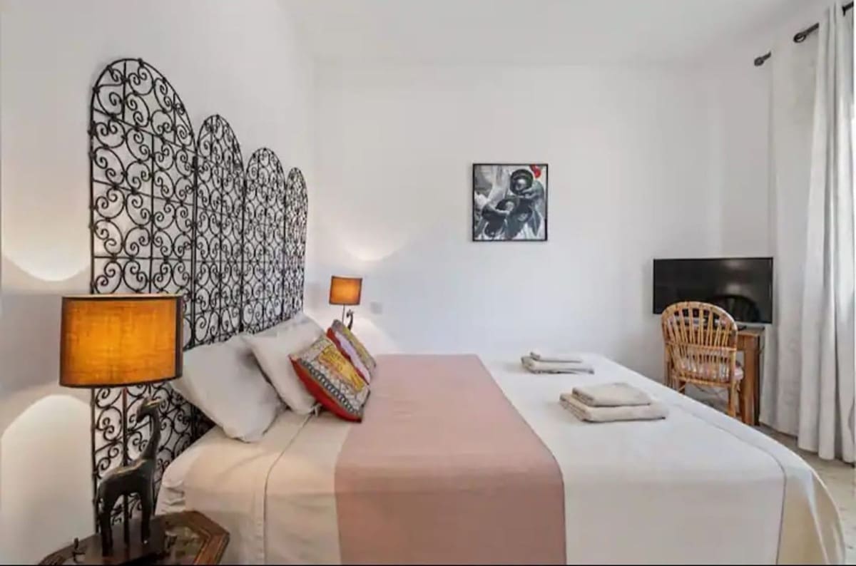 4 sovrum Takvåning till salu i Estepona med pool garage - 1 190 000 € (Ref: 9537369)